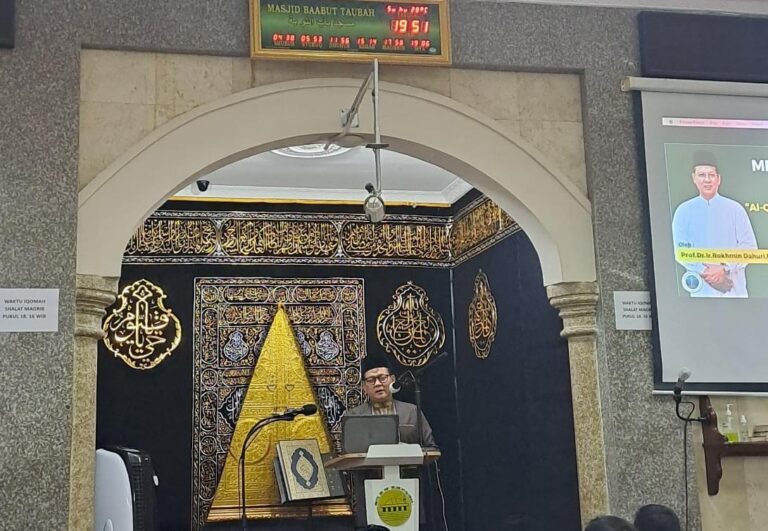 Prof Rokhmin: Relevansi Al-Qur’an Mampu Mengatasi Permasalahan Manusia Modern