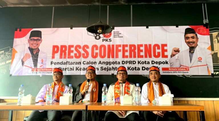 PKS Depok Resmi Daftarkan 50 Bacaleg ke KPU, 17 di Antaranya Perempuan