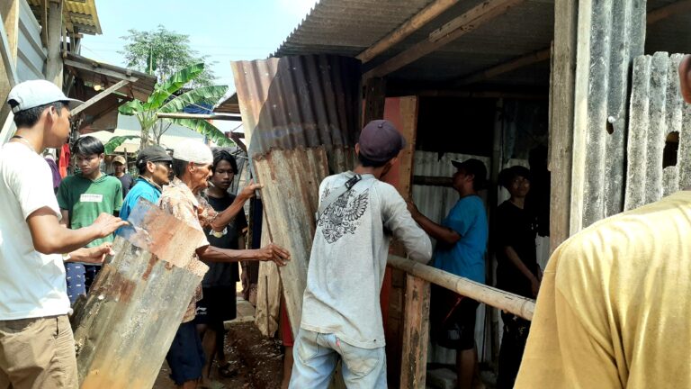 Penggarap Lahan Milik Paguyuban Depkes di Pancoran Mas Depok Kosongkan Lahan Secara Sukarela