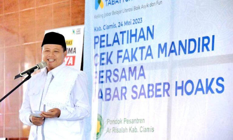 Cegah Sisi Negatif Dunia Digital, Santri di Ciamis Dapat Wawasan Cek Fakta Mandiri