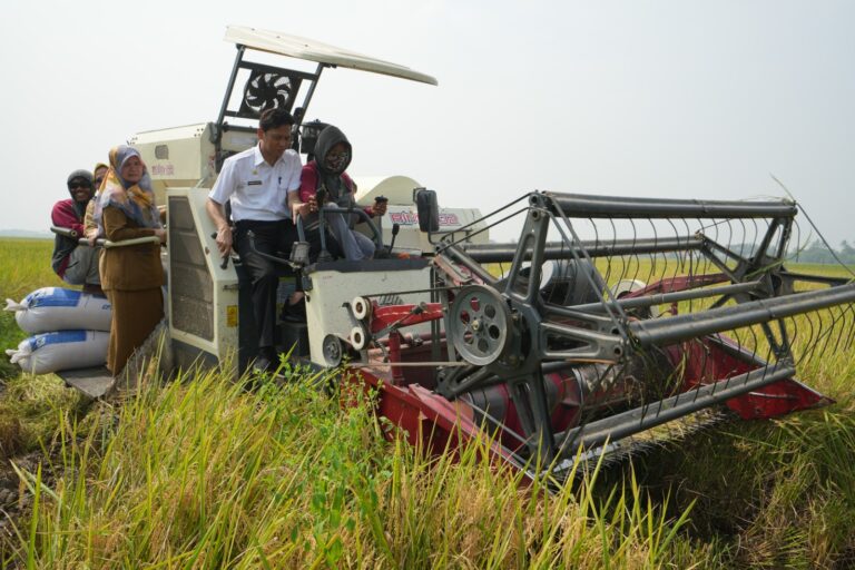 Berhasil Kelola Aset Kementan, Petani di Bekasi Siap Wujudkan Kabupaten Bekasi Mandiri Benih