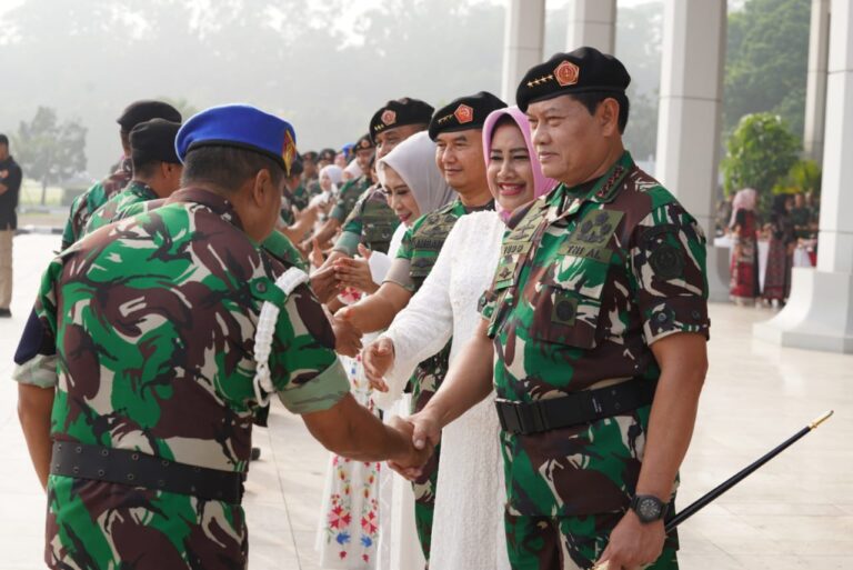 Panglima TNI Minta Anak Buahnya dan Polri Tidak Terprovokasi