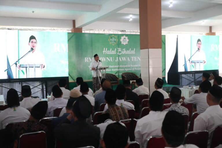 Wagub Yasin Minta Cegah Kekerasan di Pondok Pesantren