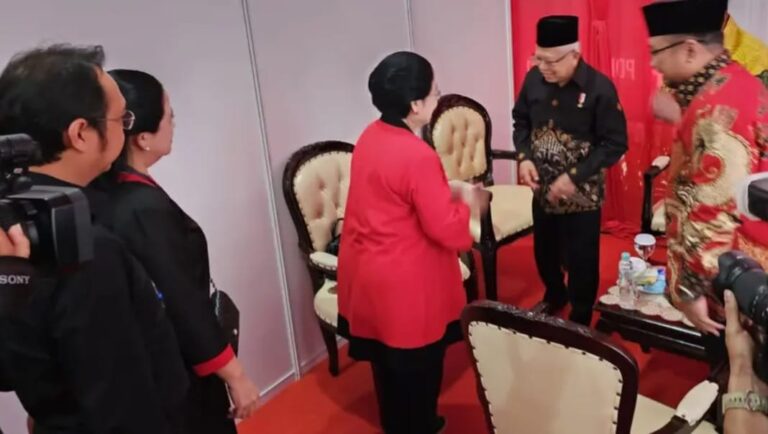 Menag Yaqut Hadiri Puncak Bulan Bung Karno di GBK