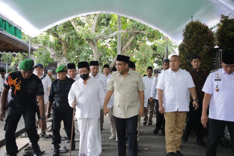 Pesan Mbah Munif ke Gerindra: Keselamatan Bangsa dan Umat Diutamakan
