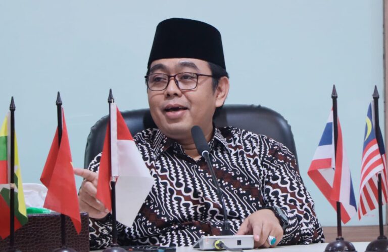 Guru Besar UIN Jakarta Ingatkan Pentingnya Regulasi Artificial Intelegensia