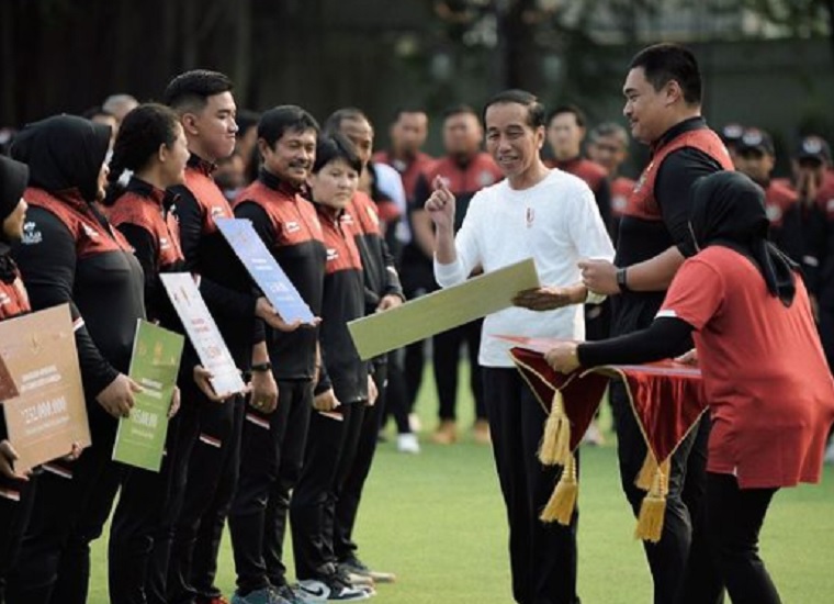 Menpora Dito Puas Capaian Emas di SEA Games Lampaui Target