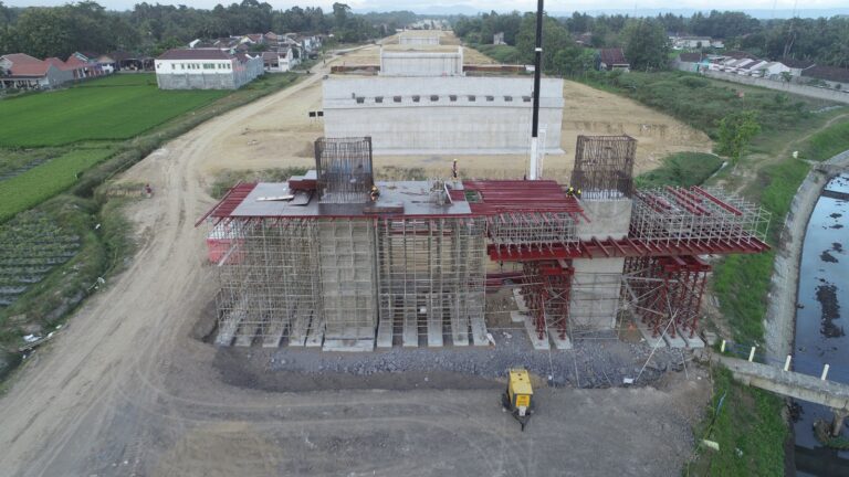 Progres Konstruksi Seksi 1 Junction Sleman-Banyurejo Capai 31,31 Persen, Jasa Marga Targetkan Tol Yogyakarta-Bawen Selesai Sesuai Rencana