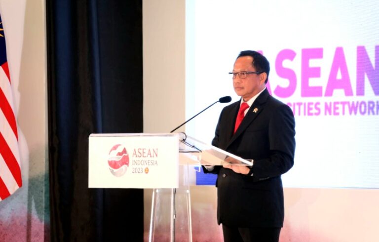 Ungkap Persoalan Urbanisasi, Mendagri Tegaskan Pentingnya Kolaborasi