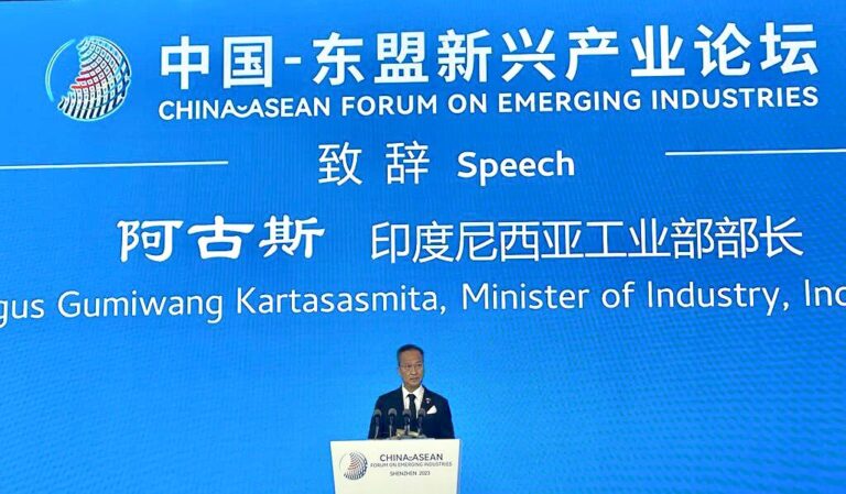 Hadiri Forum Industri di Tiongkok, Menperin Beberkan Kekuatan ASEAN