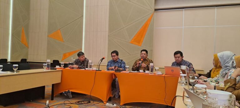 Dirjen Pendidikan Islam Kemenag Tekankan Pentingnya Profesionalitas Guru