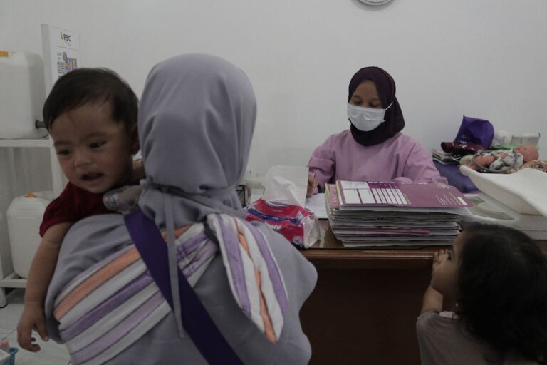 RBC Dampingi Perkembangan Nutrisi dan Gizi Ibu dan Anak
