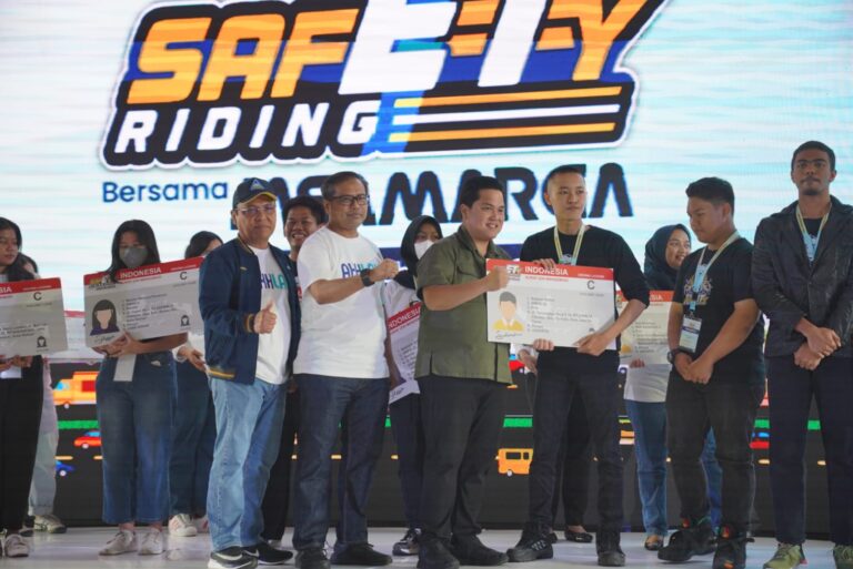 Gencarkan Kampanye Berkendara Aman dan Selamat untuk Generasi Muda Lewat Program Safety Riding