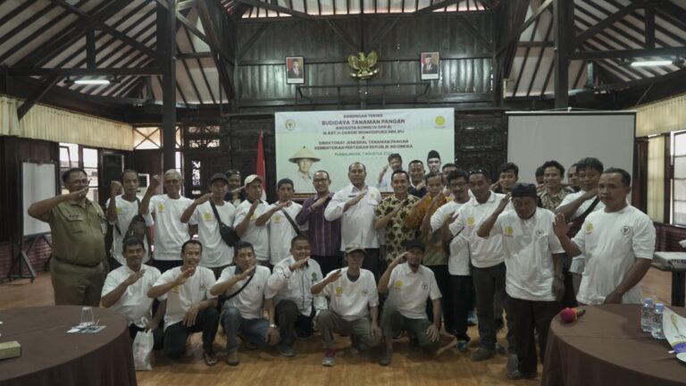 Kementan Bersama DPR Dorong SDM Pertanian Jateng melalui Bimtek Kedelai dan Pembuatan Biosaka