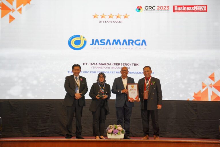 Jasa Marga Raih Tiga Penghargaan Predikat Gold Bintang Lima dalam GRC dan Performance Excellence Award 2023