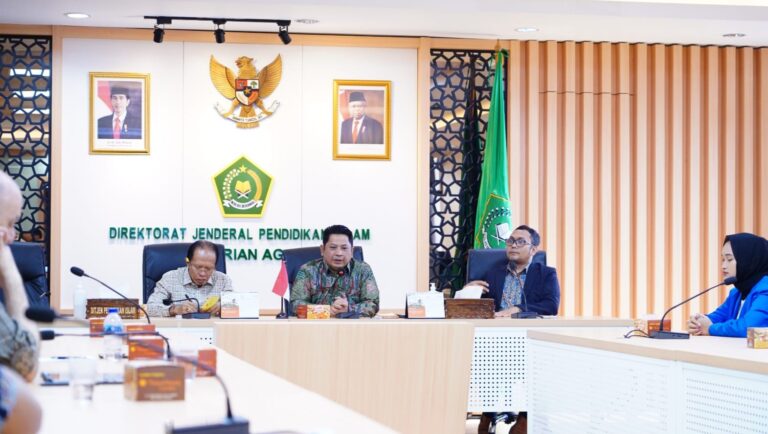MOSMA Kemenag Antar Ratusan Putra Bangsa Kuliah di Luar Negeri