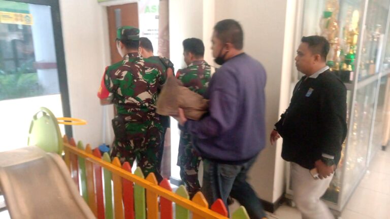 TNI Gadungan yang Tipu Eks Camat Pancoran Mas Depok Diserahkan ke Polisi
