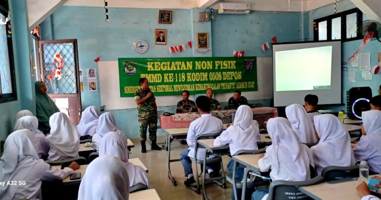 TMMD Ke-118, Kodim Depok Ajak Pelajar SMK Terapkan Nilai Luhur Pancasila