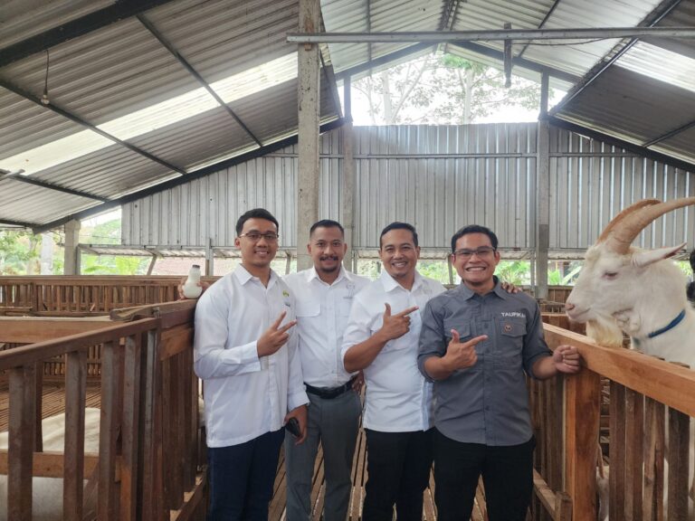 HIPMI Sleman Kunjungi Merapi Farm, Adit Setiawan Tekankan Pentingnya Majukan Sektor Peternakan