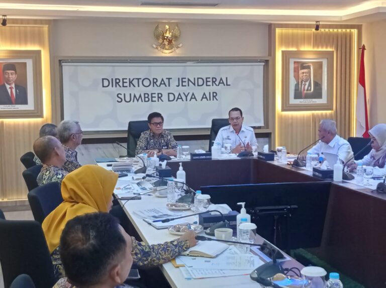 Tingkatkan Produksi 35 Juta Ton, Kementan-KemenPUPR Berkoordinasi Terkait Irigasi