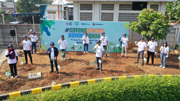 Turut Kontribusi Turunkan Tingkat Polusi, Jasa Marga Tanam 2.400 Bibit Pohon dalam Program TJSL