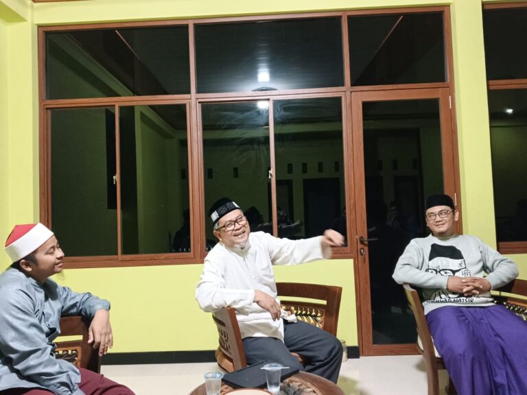 Beri Pembekalan Guru An-Nahla, Ketua MUI Sampaikan 3 Fokus Pengembangan Pesantren