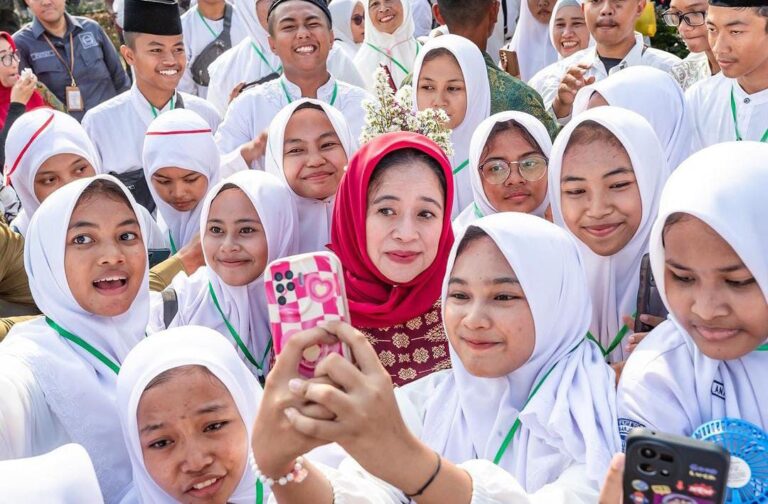 Puan Ajak Masyarakat Jadikan Momen Isra Mi’raj untuk Tingkatkan Persatuan Bangsa