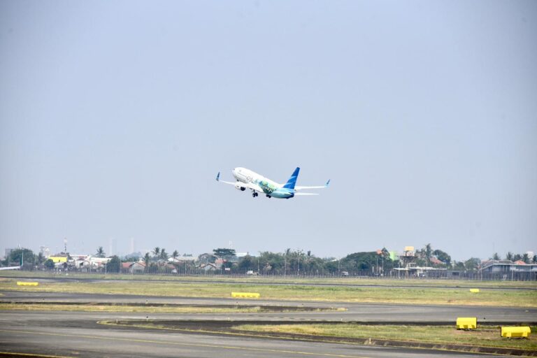 Pertamina dan Garuda Indonesia, Sukses Uji Terbang Pertama Gunakan Sustainable Aviation Fuel pada Pesawat Komersial