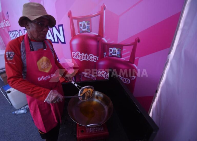 Bright Gas Beri Energi Booth UMKM Pertamina Grand Prix of Indonesia 2023