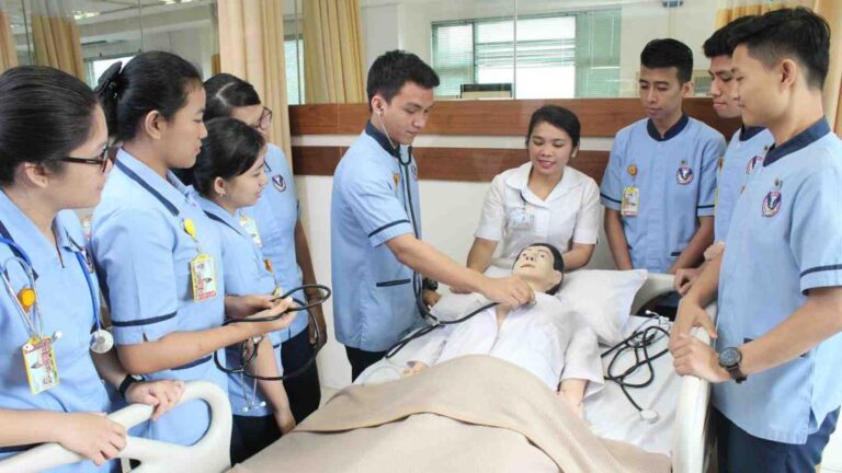 Fakultas Keperawatan UPH Raih Rangking Pertama pada Uji Kompetensi Ners 2023