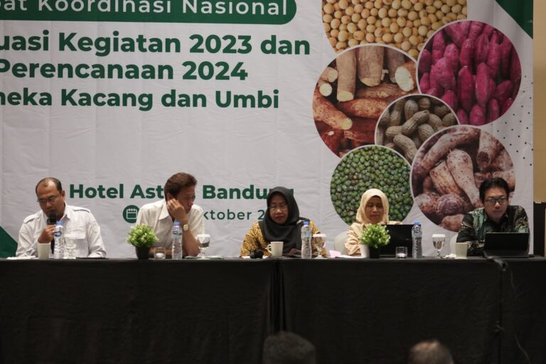 Kementan Gelar Rakornas Evaluasi Kegiatan 2023 dan Perencanaan 2024 Aneka Kacang dan Umbi di Bandung