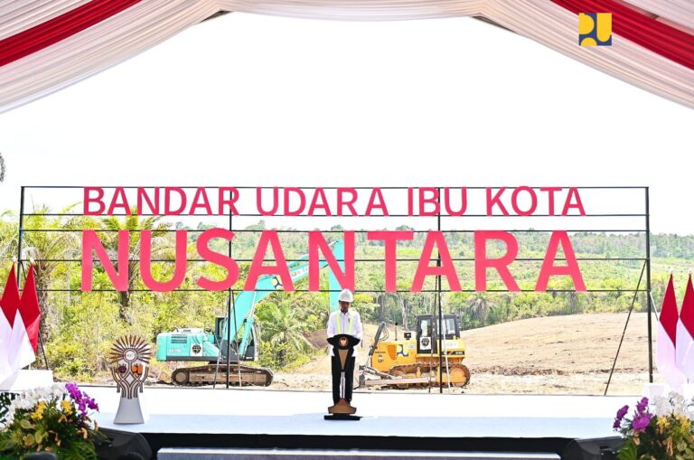 Menteri Basuki Dampingi Presiden Jokowi Ground Breaking Bandara IKN Nusantara