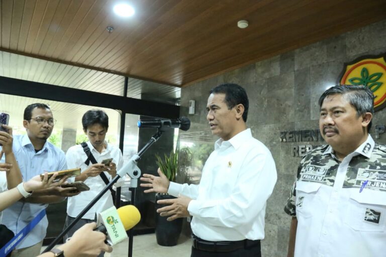 Mentan Amran Minta Pengadaan di Kementan Jaga Integritas dan Patuhi Aturan