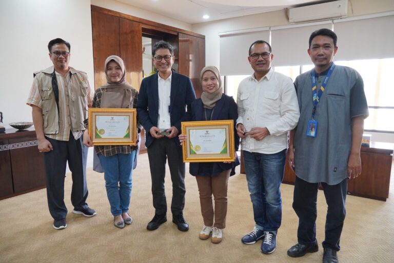 Konsisten Terapkan Transparansi Penyaluran Zakat, Jasa Marga Sukses Raih Dua Penghargaan UPZ Award 2023