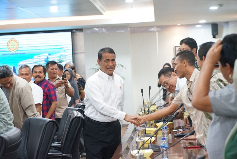 Respon Cepat Masalah, Peternak Blitar Sampaikan Terima Kasih Kepada Mentan Amran