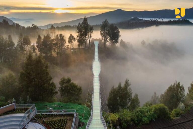 Ikon Pariwisata Baru, Jembatan Kaca dan Terminal Seruni Point di Kawasan BTS (Bromo Tengger Semeru)