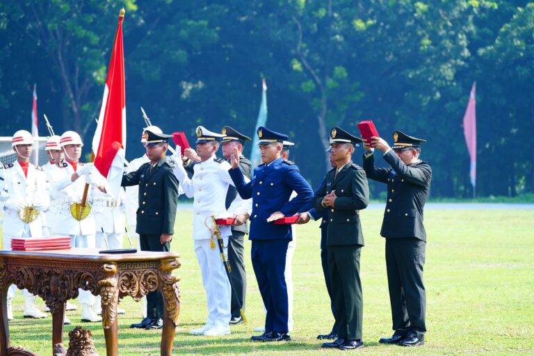 Panglima TNI Lantik 134 Perwira Remaja Prajurit Karier TNI Susgakes TA 2023