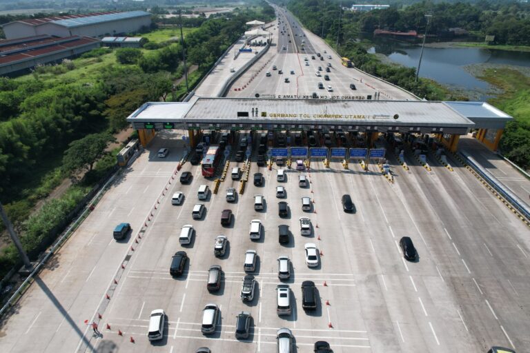 Jelang Periode Libur Natal 2023 dan Tahun Baru 2024, PT JTT Pastikan Kesiapan Operasional di 4 Jalan Tol Sepanjang Trans Jawa