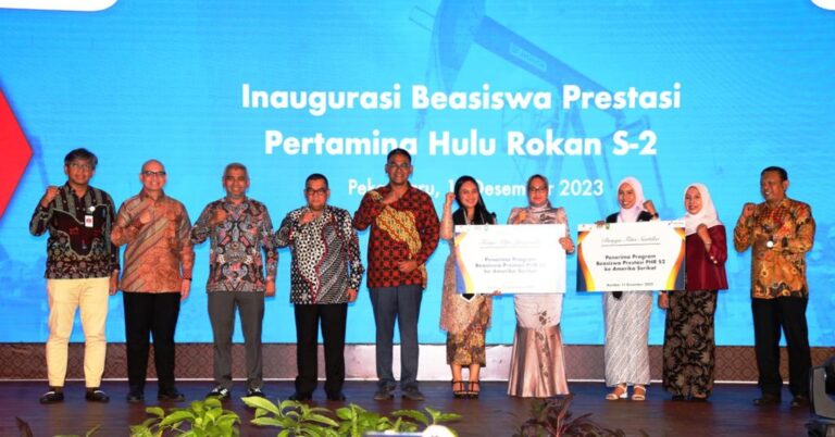 Dua Putri Riau Peraih Beasiswa Prestasi PHR S2 Siap Diberangkatkan ke Amerika