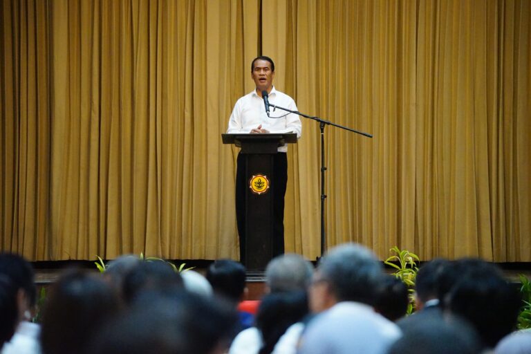 Mentan Amran Pastikan Tambah Pupuk Subsidi Untuk Jagung dan Padi