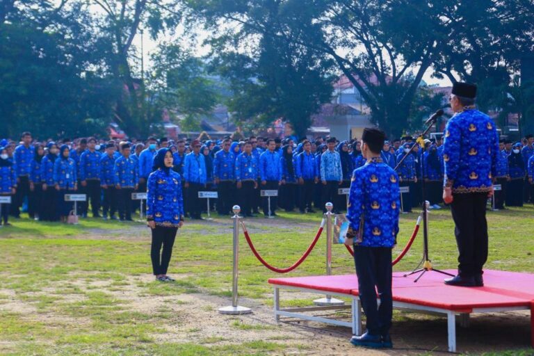 Pimpin Apel Hari Kesadaran Nasional, Benyamin: Layani Masyarakat dengan Hati, Sepenuh Hati dan Hati-Hati