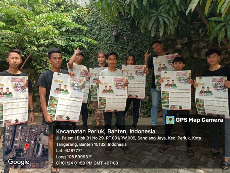 Sambut Tahun Baru, Almijan Door To Door bagikan Kalender Ganjar-Mahfud