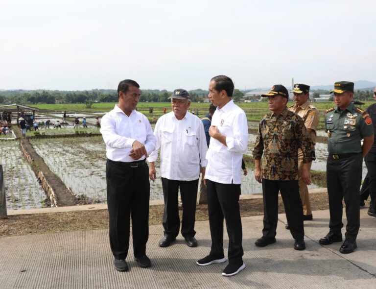 65 Ribu Ketua Poktan Hadir, Presiden Berikan Tambahan Anggaran 14 Triliun untuk Pupuk Subsidi