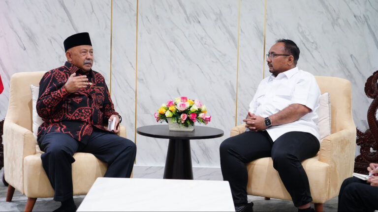 Bertemu Dubes, Menag Usul Pengiriman Dai ke UEA Ditambah