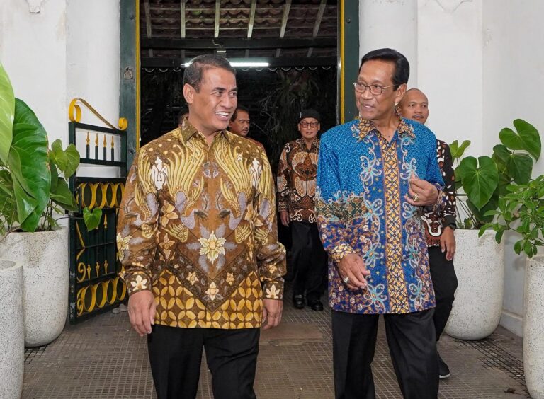 Mentan Empat Mata dengan Sri Sultan, Bahas Ekonomi dan Pertanian