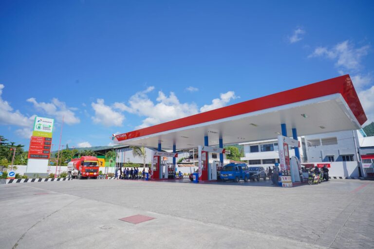 Erick Thohir Dukung Keputusan Pertamina Tidak Naikan BBM Disaat yang Lain Naik