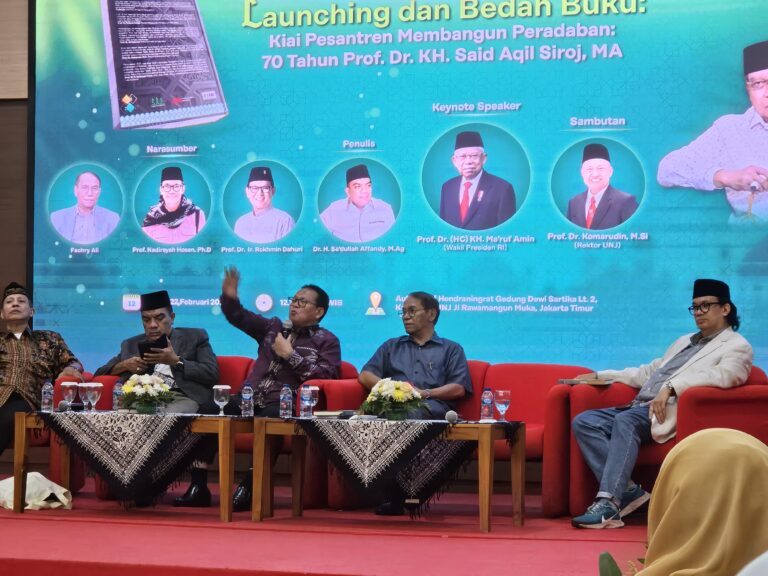 Apresiasi Buku Biografi Said Aqil Siroj, Prof Rokhmin sentil Klaim Pemerintah Sejahterakan Rakyat
