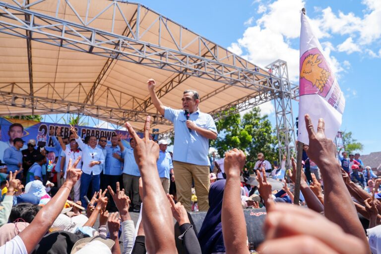 Masyarakat Tegal dan Brebes Padati Kampanye, Muzani optimis Prabowo-Gibran Menang di Jateng