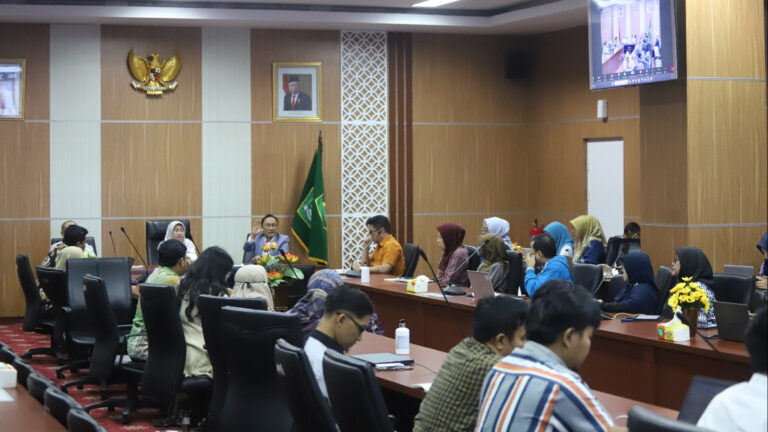 BPJPH Rangkul Industri Sosialisasikan Wajib Sertifikasi Halal 2024