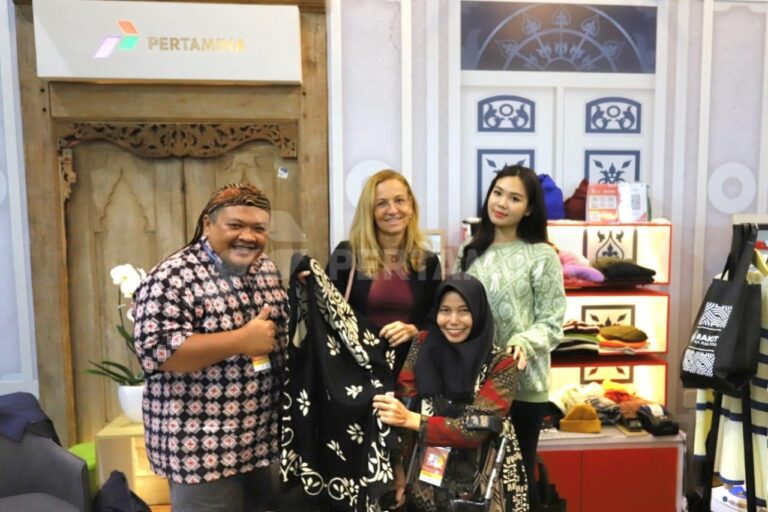 Inacraft 2024 Resmi Dibuka, UMKM Binaan Pertamina Incar Omzet Rp 3 M